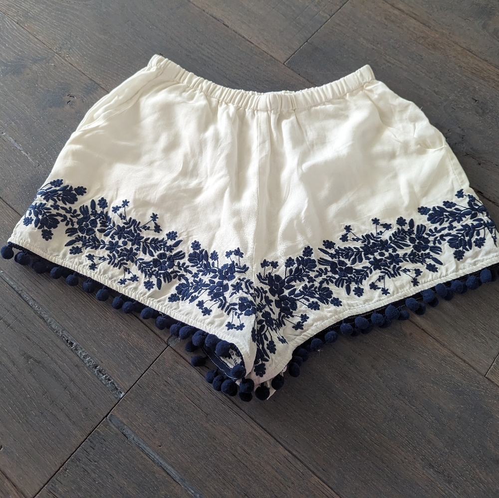 Medium show me my mumu shorts